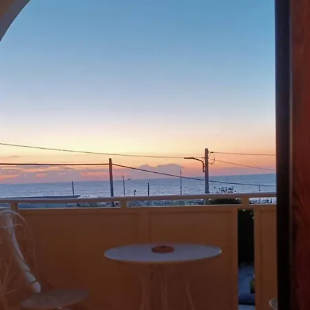 Maison Du Soleil Avola