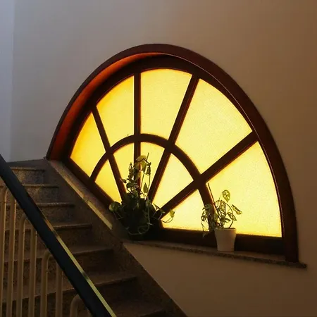 Maison Du Soleil Avola